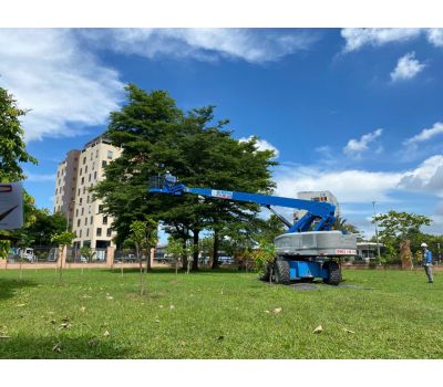 THUÊ XE NÂNG NGƯỜI CAO 28 MÉT GENIE S85